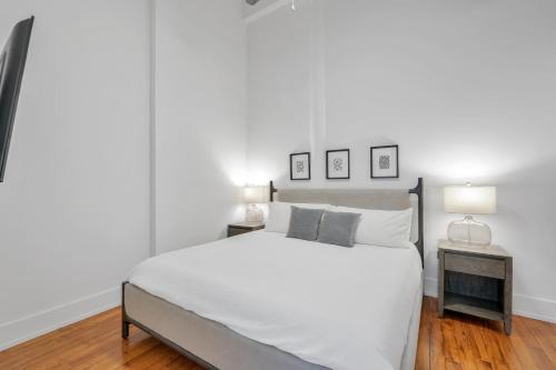 Greenville Apartamento | Landing at The American Spinning Mill - Greenville