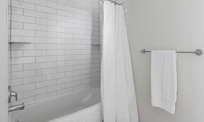 Carteret Apartamento | Landing at The Botanic - 2 Bedrooms in Carteret