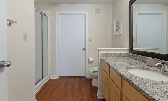 New Pathways Apartamento | Landing at The Bristol on Union - 1 Bedroom in New Pathways