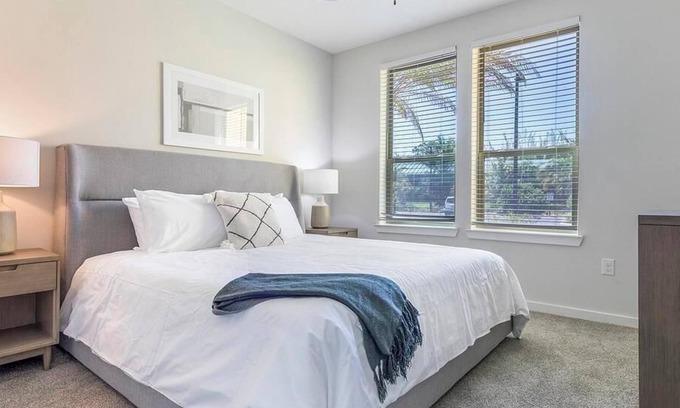 Deerwood Apartamento | Landing at The Fusion Apartments - 2 Bedrooms in Deerwood