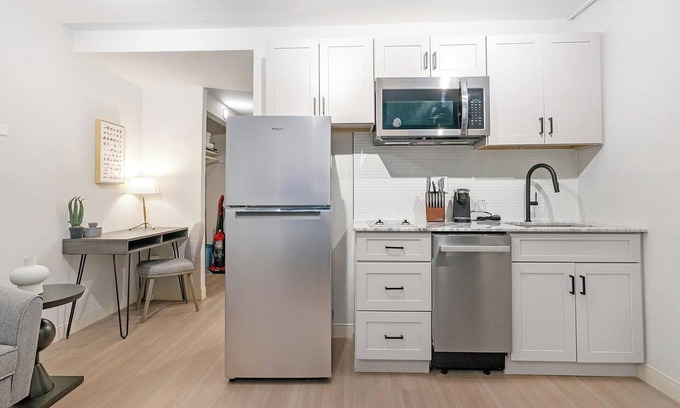 Northeast Raleigh Apartamento | Landing at The Harrison - 1 Bedroom in Northeas.