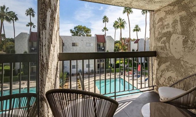 Baristo Apartamento | Landing at The Modern Cactus Apartments - 2 Bedrooms in Baristo