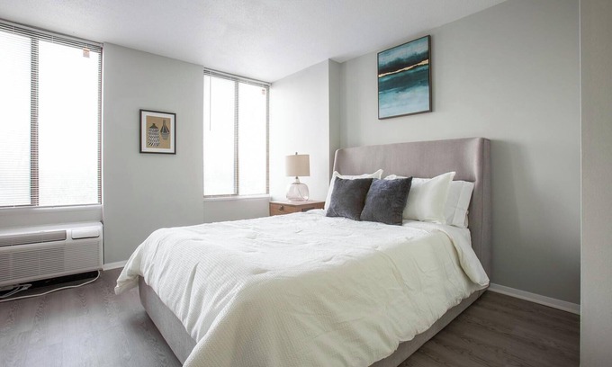 Fort Wayne Apartamento | Landing at Three Rivers - Studio in Central For...