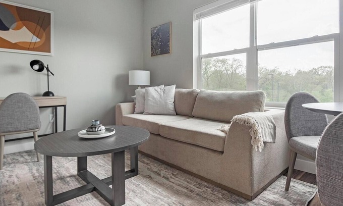 Edwardsville Apartamento | Landing at Whispering Heights - 1 Bedroom in Ed...