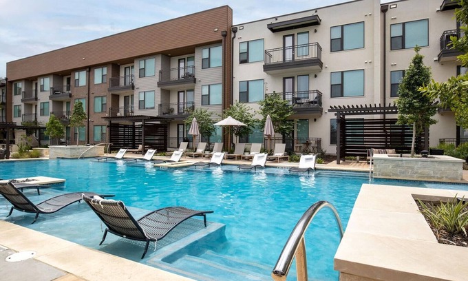 San Antonio Apartamento | Landing | Amazing 1BD, Clubhouse, Pool