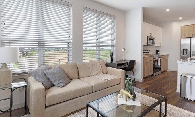 Fate Apartamento | Landing | Chic 1BD, Clubhouse, Gym