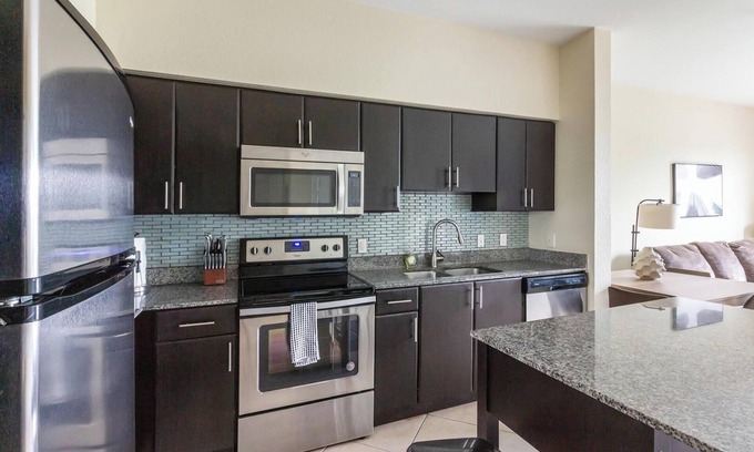 Miramar Apartamento | Landing at Mosaic at Miramar - 1 Bedroom in Mir...