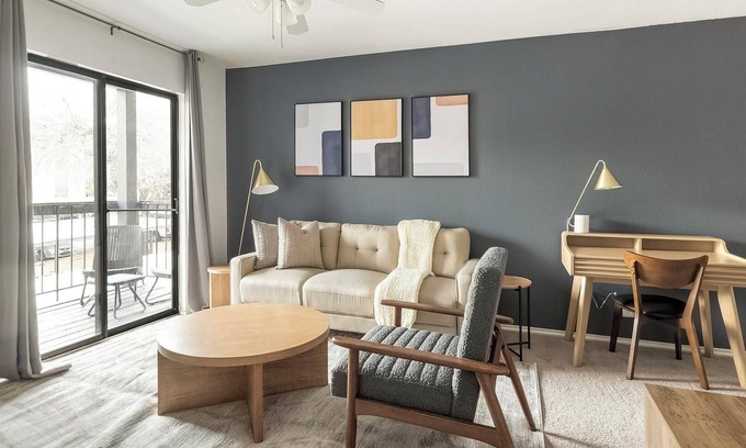 Windsor Park Apartamento | Landing | Chic 1BD, Gym
