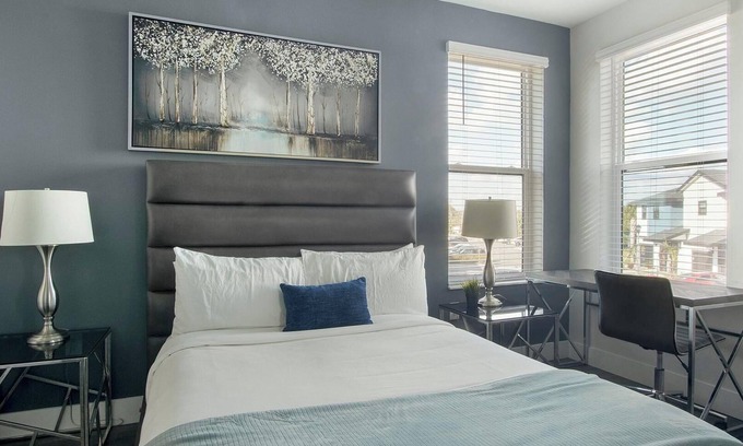 Port Tampa City Apartamento | Landing | Incredible 2BD, Clubhouse, Pool