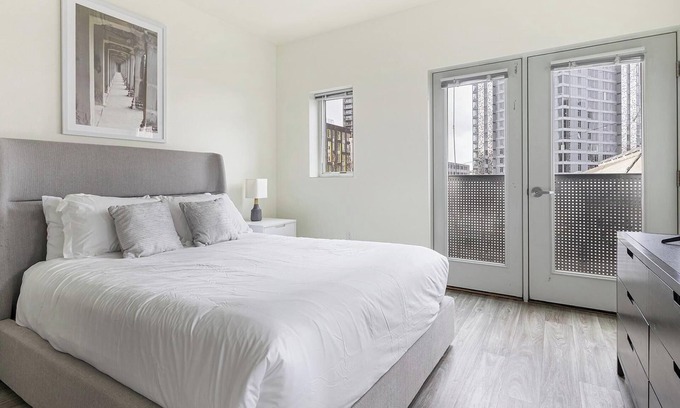 Pearl District Apartamento | Landing | Beautiful Studio, Gym, Courtyard