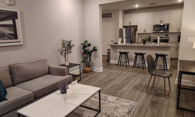 Newberry Apartamento | Landing at Vanguard - 2 Bedrooms in Newberry
