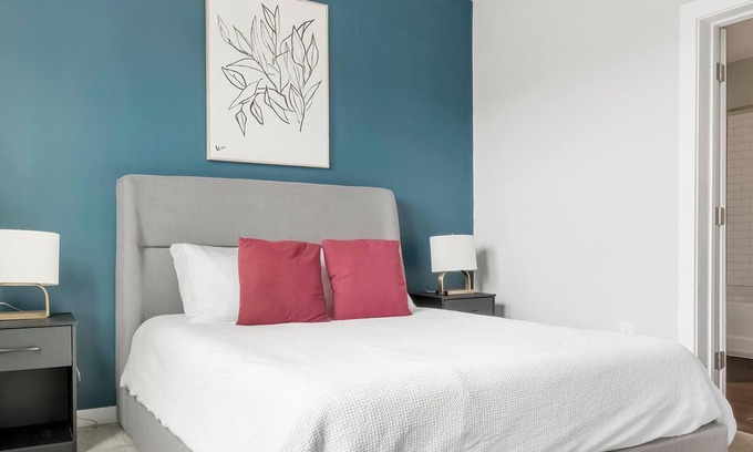 Mableton Apartamento | Landing | Stunning 1BD, Gym, Pool