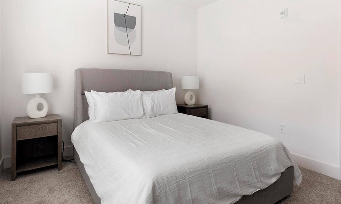 Crestline Heights Apartamento | Landing | Stunning 1BD, Gym, Clubhouse