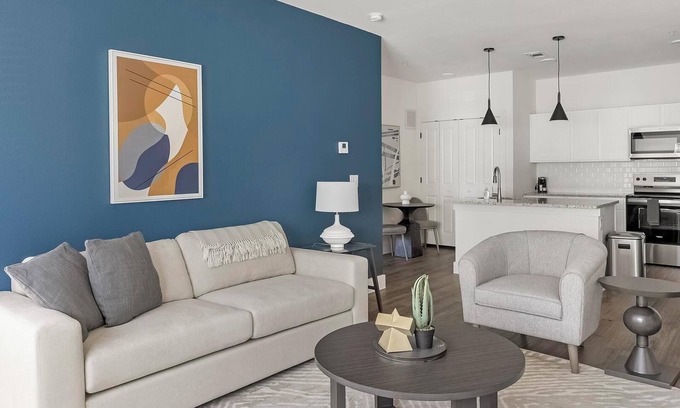 Venus Apartamento | Landing | Incredible 1BD, Gym, Pool