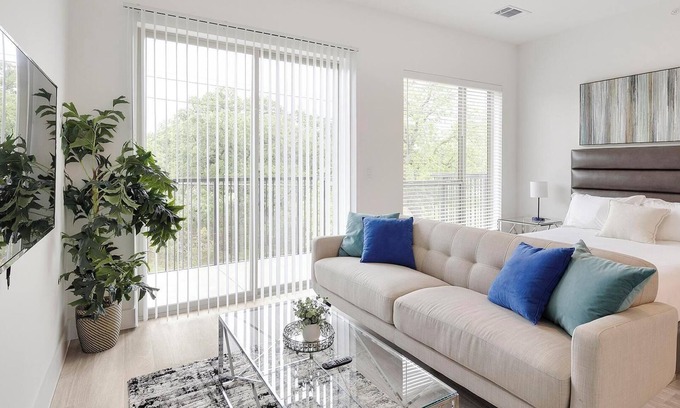 Denton Apartamento | Landing | Stylish Studio, Gym