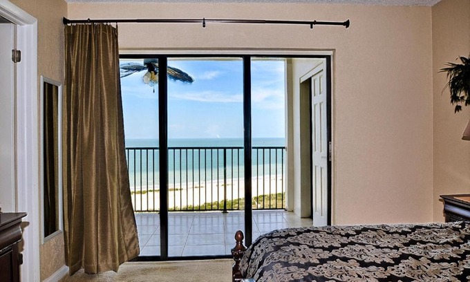 Sand Key Apartamento | Landmark Tower 1707