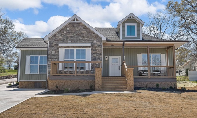 Landrum Casa | Landrum Retreat