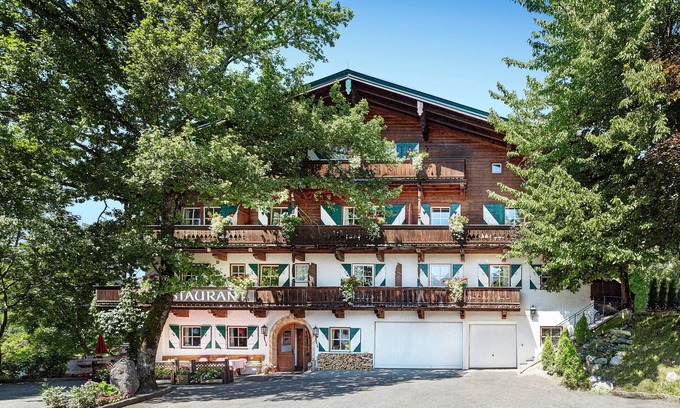 Kitzbuehel Apartamento | Landsitz Römerhof - Hotel Apartments