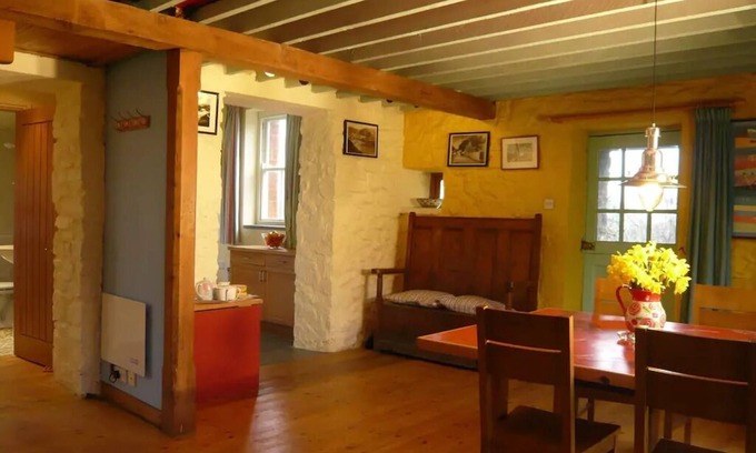 Kilgetty Casa | Landsker house
