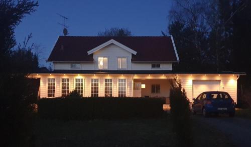 Harryda Apartamento | Landvetter Airport B&B and Parking