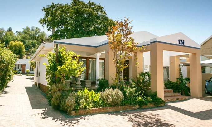 Oudtshoorn Cama Y Desayuno | Langenhoven B&B