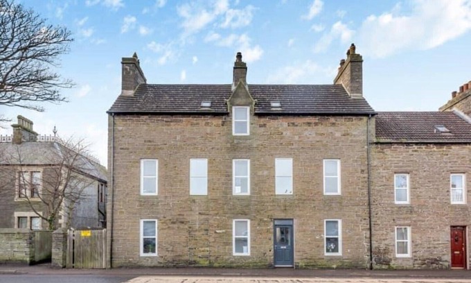 Wick Cabina | Langley Lodge