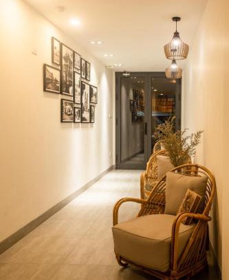 Van Mieu Hotel | Lanha Hotel - Homestay