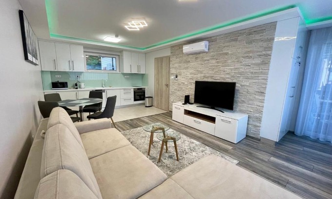 Hajduszoboszlo Apartamento | Lara Lux Apartment 2