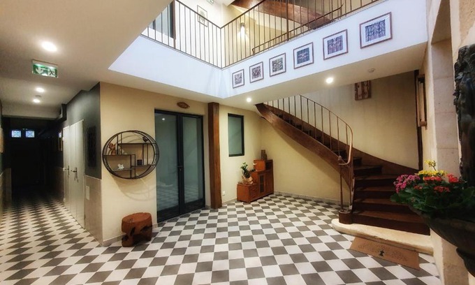 La Charite-sur-Loire Apartamento | LARBRENVILLE Gîtes citadins en centre-ville historique
