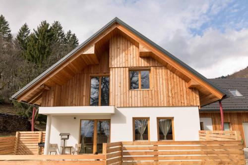 Cerklje na Gorenjskem Apartamento | LARCH HOUSE