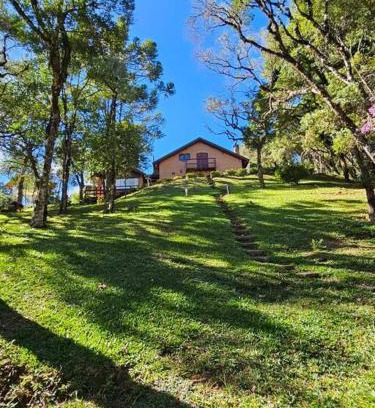 Monte Verde Casa | Lareira forno e fogao a lenha nas montanhas