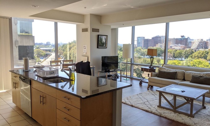 West End Apartamento | Large 2 Bed/2Bth Apt right by MGH,MIT,Harvard, W/D in suite, Gorgeous River View