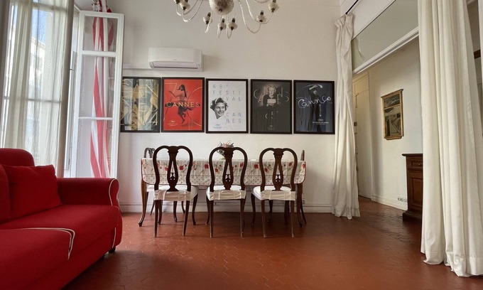 Riou - Petit Juas - Av de Grasse Apartamento | Amplio apartamento de 2 habitaciones en Cannes con Wifi y aire acondicionado
