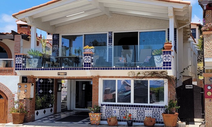 Playas de Rosarito Casa | Large 2-story home with ocean views in popular gated community of Las Gaviotas