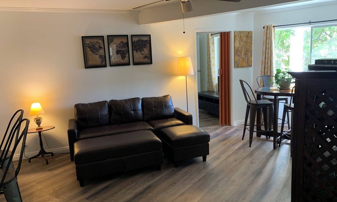 Rossmoyne Casa | Large 2BR/1.5BA Family Suite In The LA Foothills
