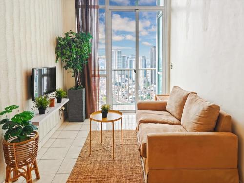 Kuningan Apartamento | Large 2BR Ambassador 2 Apt with Pool Gym WiFi by 2ndHome
