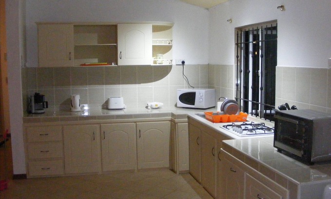 Calodyne Casa | Gran chalet independiente de 3 dormitorios con piscina en propiedad privada
