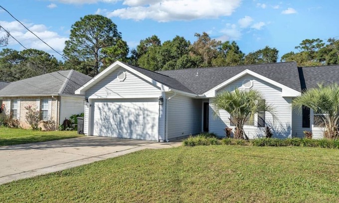 Wright Casa | Large 3BR Family Home Base in Fort Walton Beach