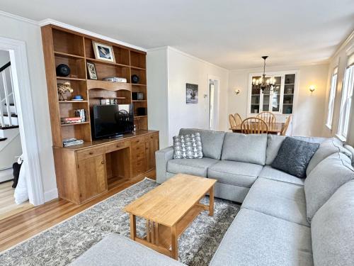 Bar Harbor Casa | Large 3BR Home in Downtown Bar Harbor! [Eden West]