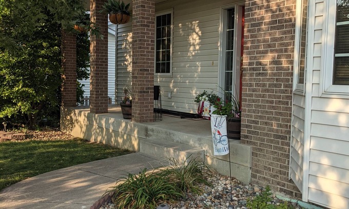 Ames Casa | Large 4 bedroom in West Ames