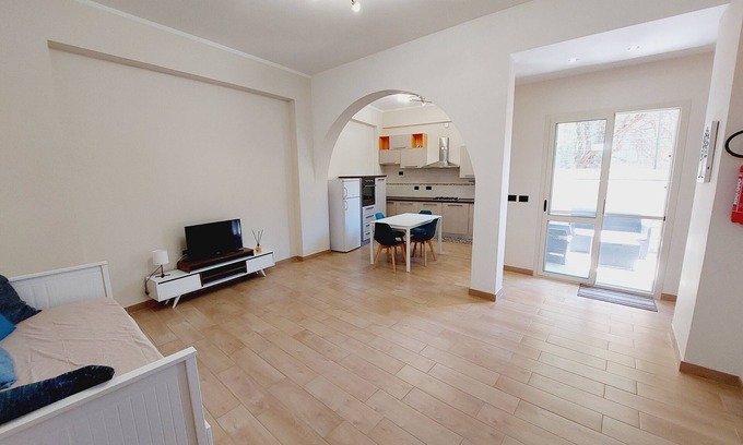 Bocale Apartamento | Amplio apartamento cerca del mar, a pocos minutos del centro de la ciudad.