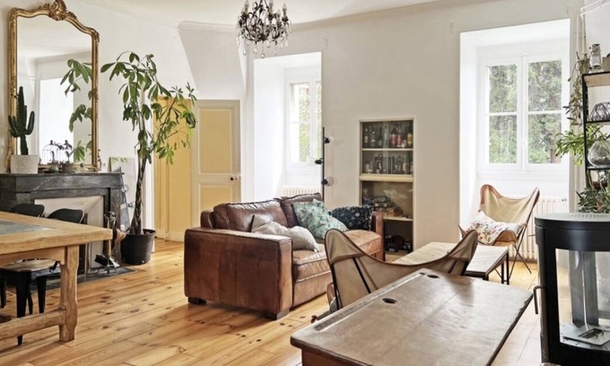 Dufau-Tourasse Apartamento | Large apartment in an 18th century English villa