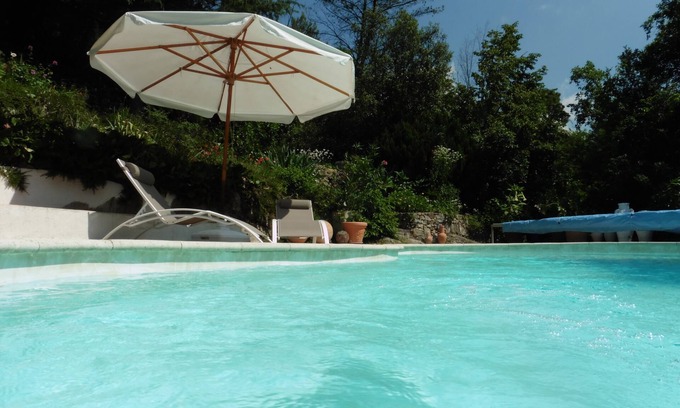 L'Escarene Villa | Amplio apartamento en villa, piscina privada, jardín.