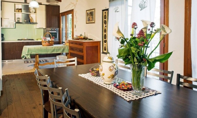 Rimini Apartamento | Amplio apartamento en villa para 8/10 personas en la colina verde de Rimini