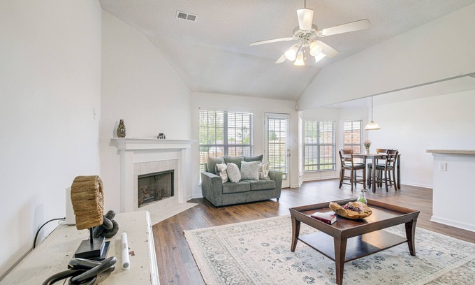 Horn Lake Casa | Large Backyard: Peaceful Home in Southaven!