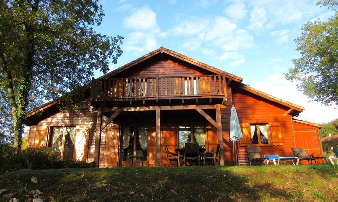 Lachapelle-Auzac Casa | Gran chalet luminoso para 8 personas con piscina en un campo de golf