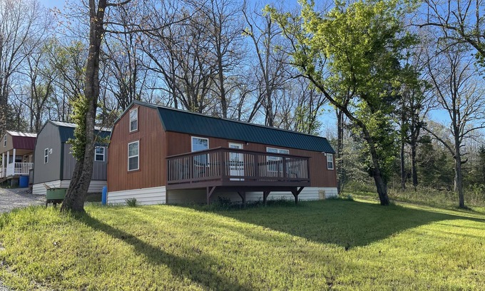 Waynesville Cabina | Large Cabin Sleeps 10