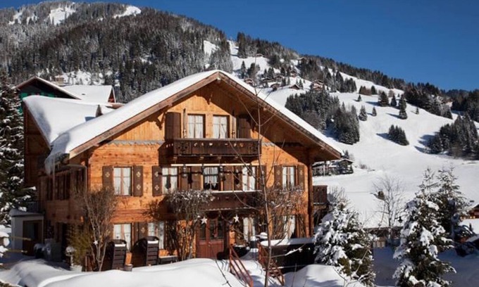 Morgins Chalet De Esquí | Large chalet to rent for 20 people