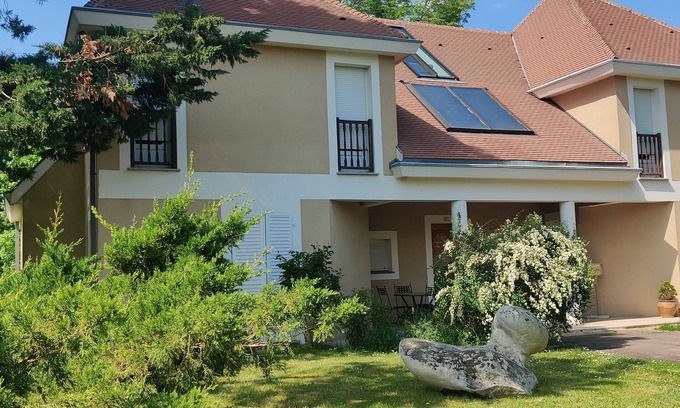 Villotte-sur-Aire Casa | Gran casa familiar con grandes espacios y gran parque.
