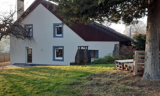Grosne Cabaña | Large, comfortable 5-bedroom country gîte!